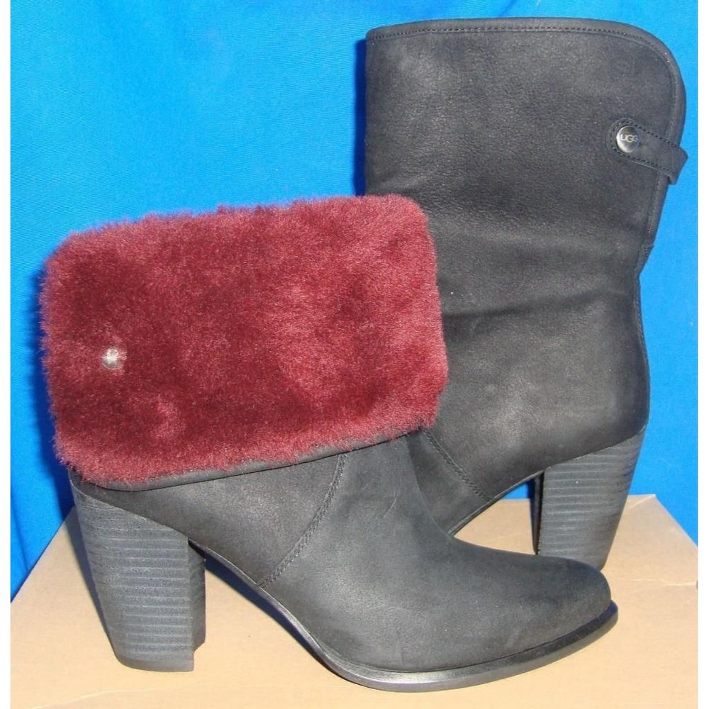 UGG Australia LAYNA Black Suede Sheepskin Ankle Boots Size US 6.5 NEW #1005955